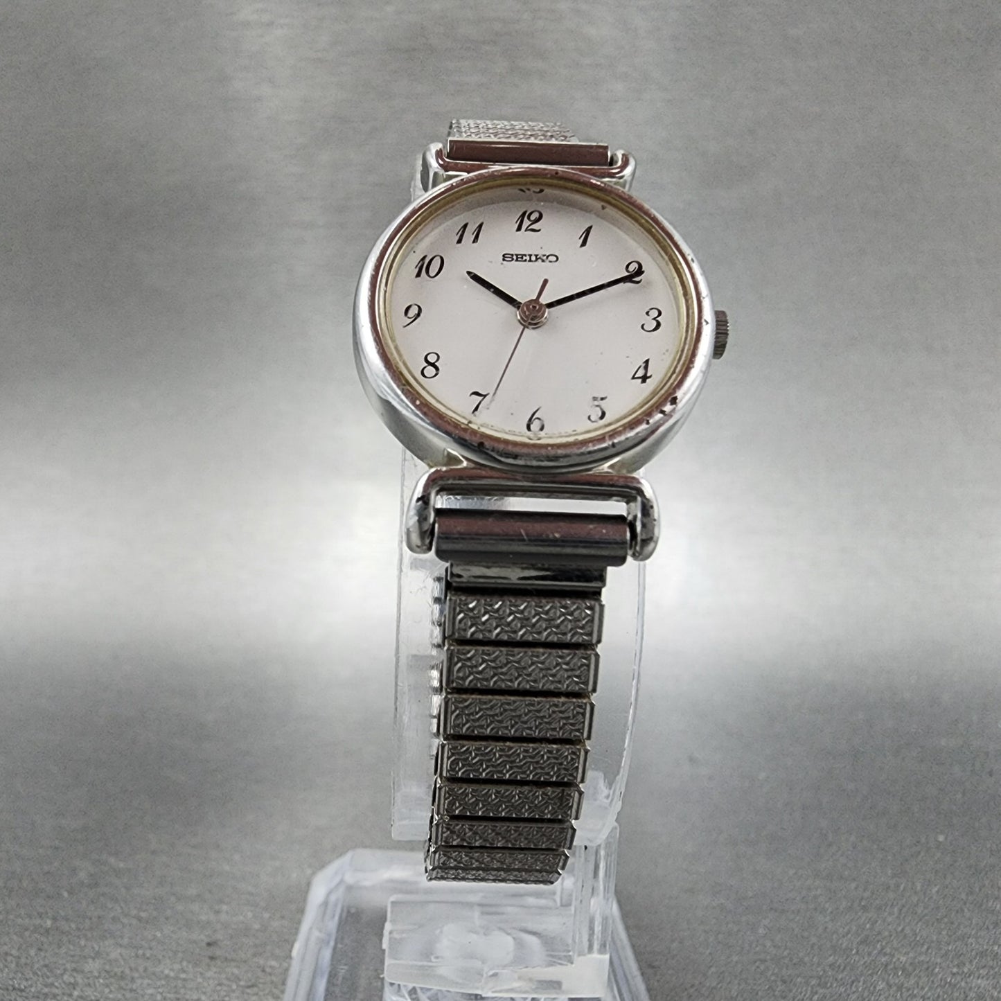 Seiko Watch Women 27mm White Dial Silver Tone Round 4N210052 New Battery5