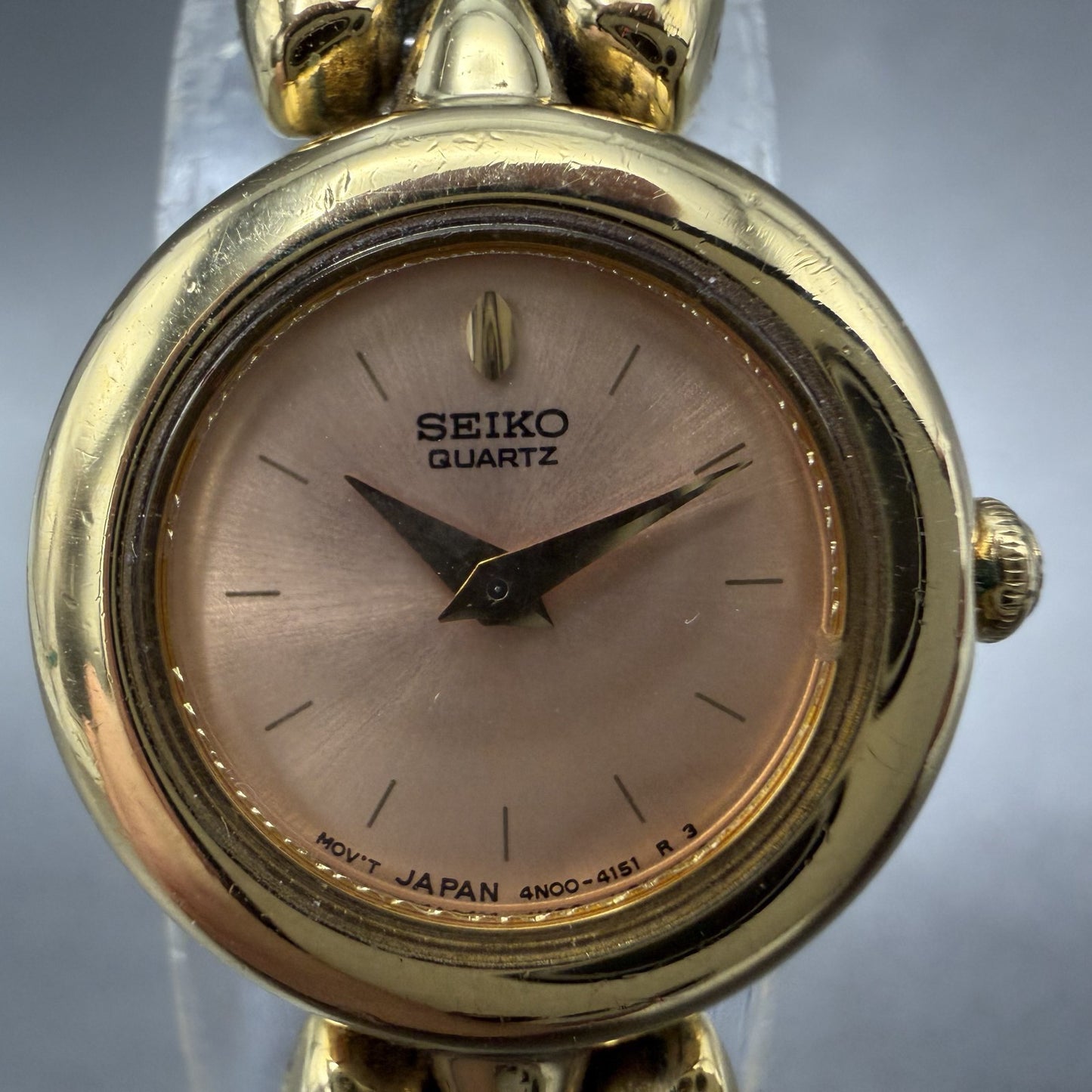 Seiko Watch Women 19mm Pink Dial Gold Tone Round 4N00-1138 New Battery1