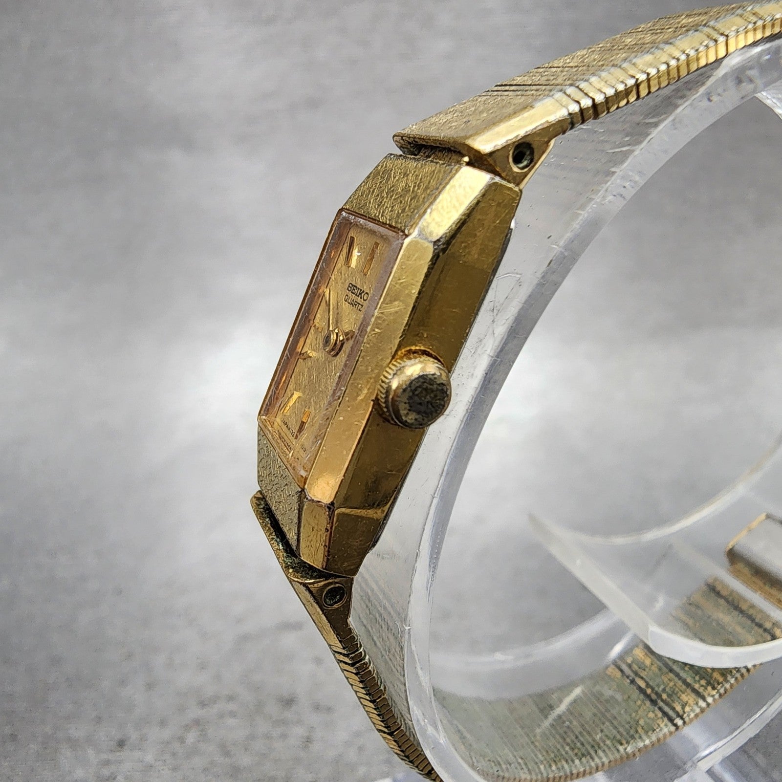 Seiko Watch Women 12mm Gold Dial Gold Tone Rectangle 13205049 New Battery VTG2