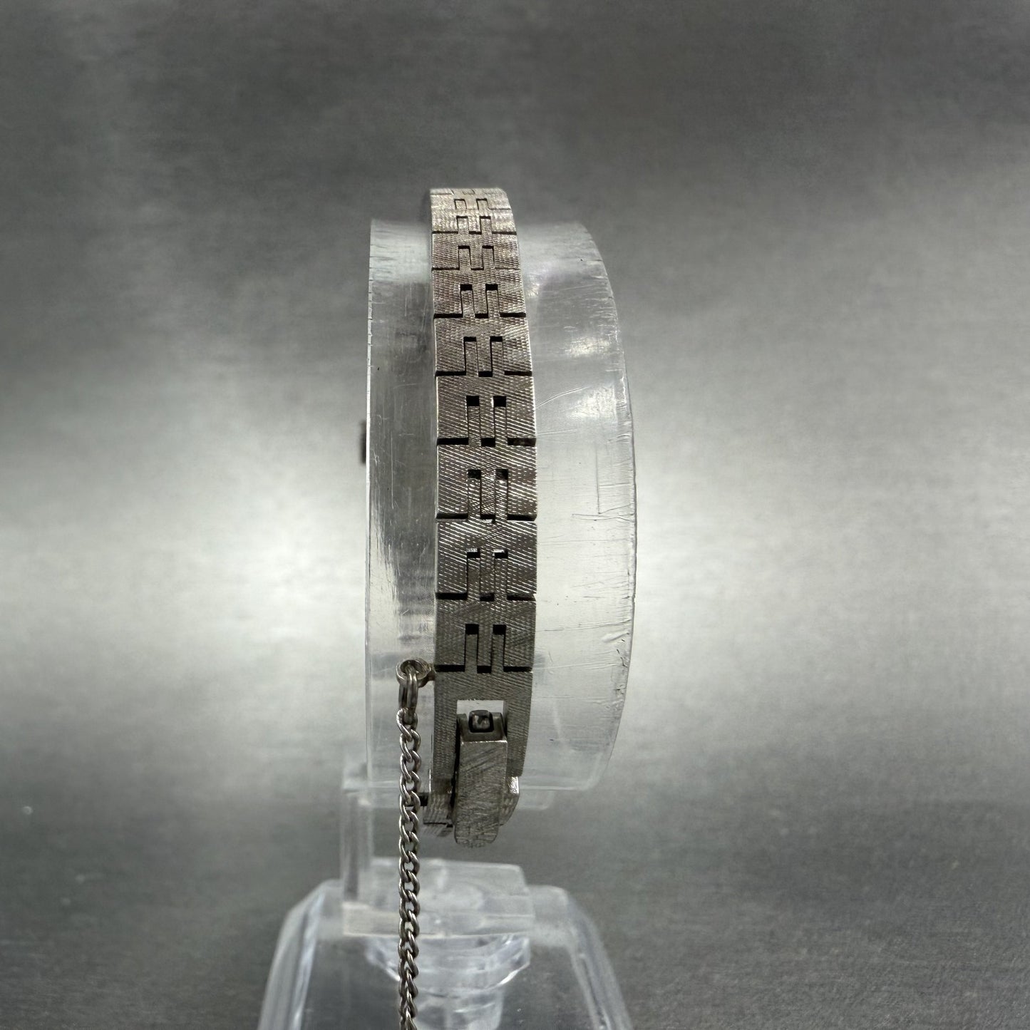 Seiko Watch Women 14mm Silver Dial Silver Tone Rectangle Manual Wind Runs7