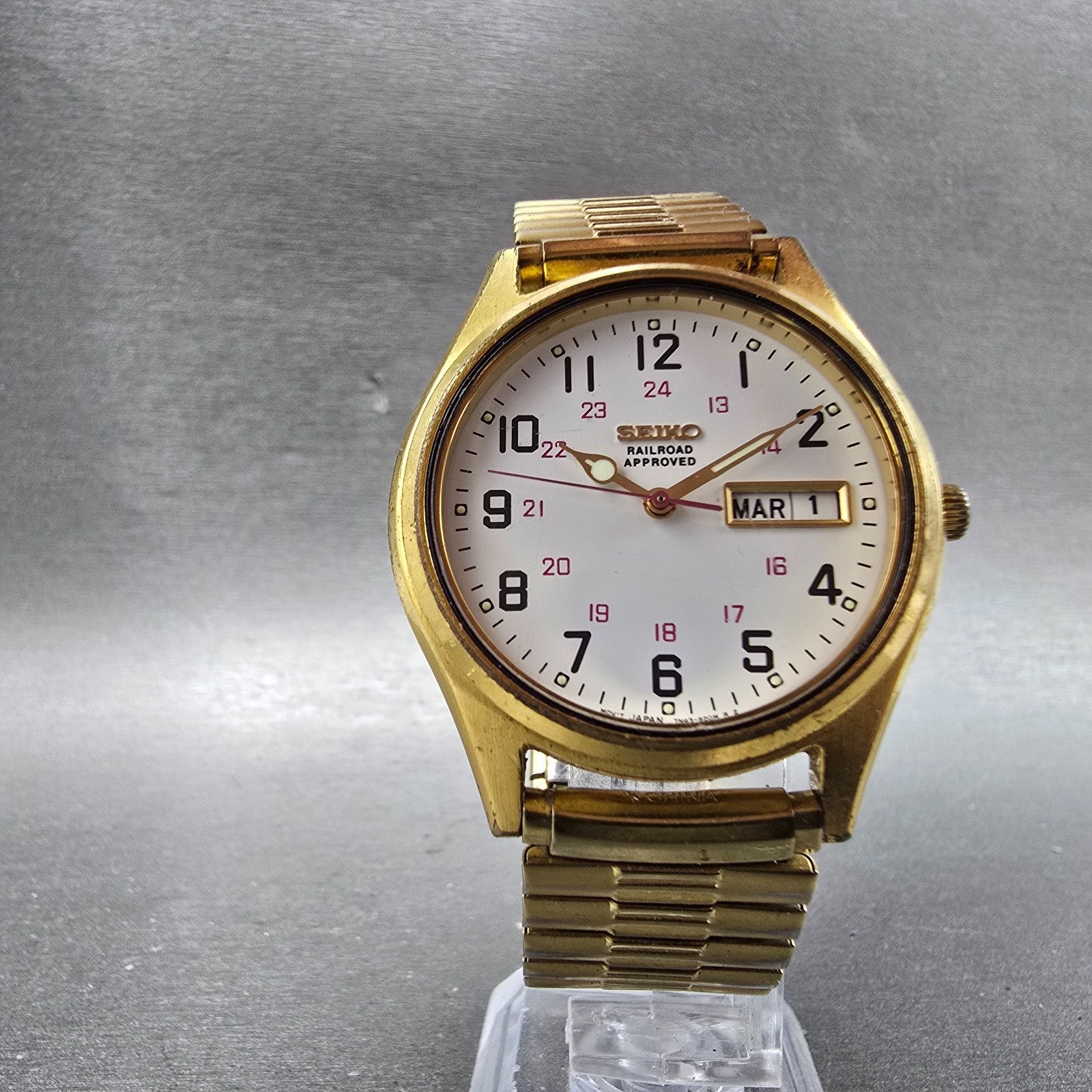 Seiko Railroad Approved Watch Men 37mm White Dial Gold Tone Daydate Round PARTS6