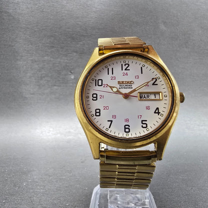 Seiko Railroad Approved Watch Men 37mm White Dial Gold Tone Daydate Round PARTS6