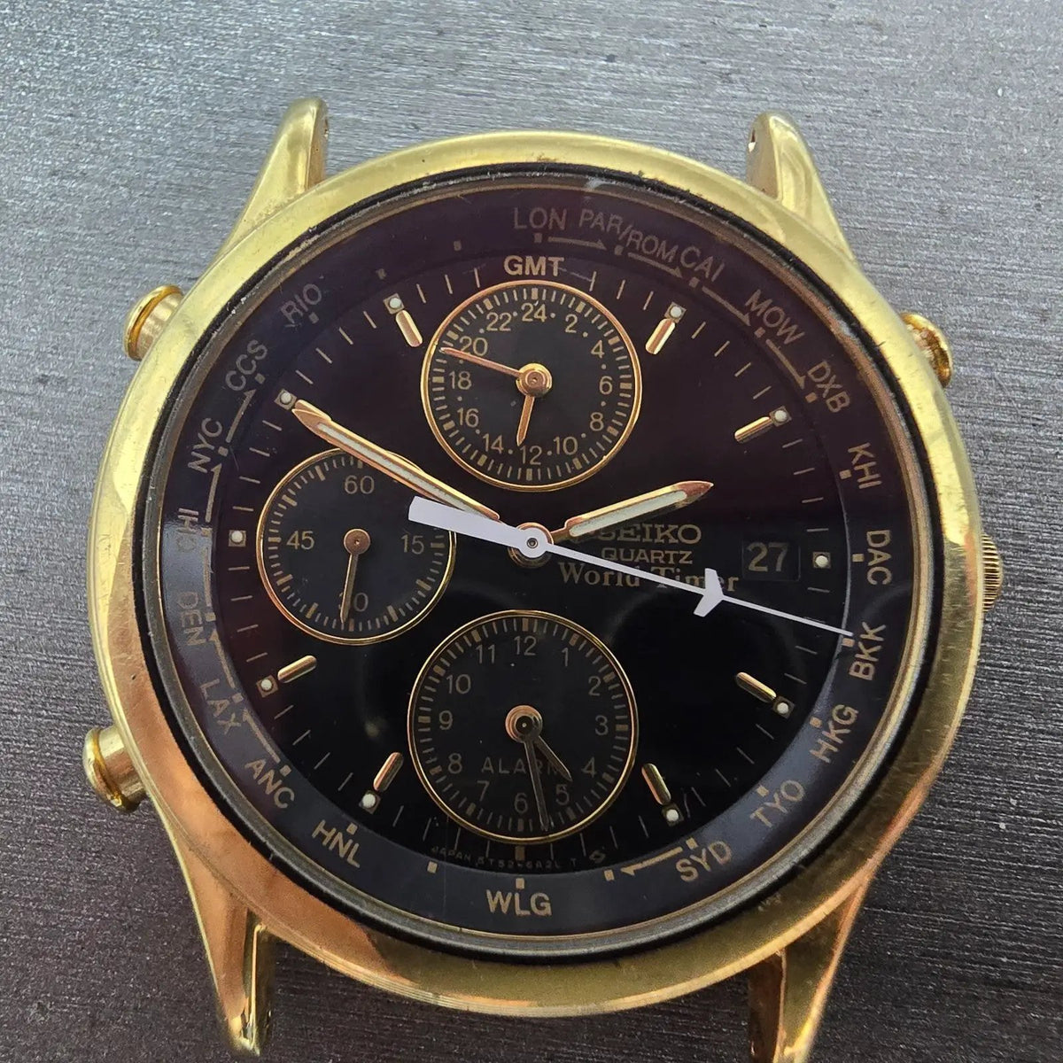 Seiko World Time Watch Men 37mm Black Dial Gold Tone Alarm Date 5T52-6A39 PARTS72