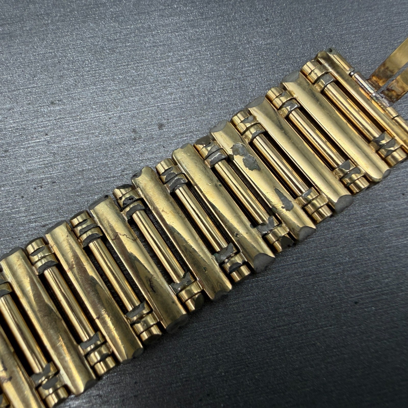 Raymond Weil Tank Watch Men 27mm Gold Dial Gold Plated Date 9983 READ!! New Batt11