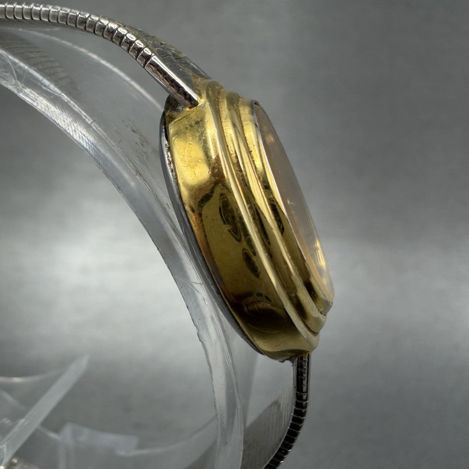 Waltham Watch Women 18mm Silver Dial Two Tone Oval Mesh Band New Battery VTG3