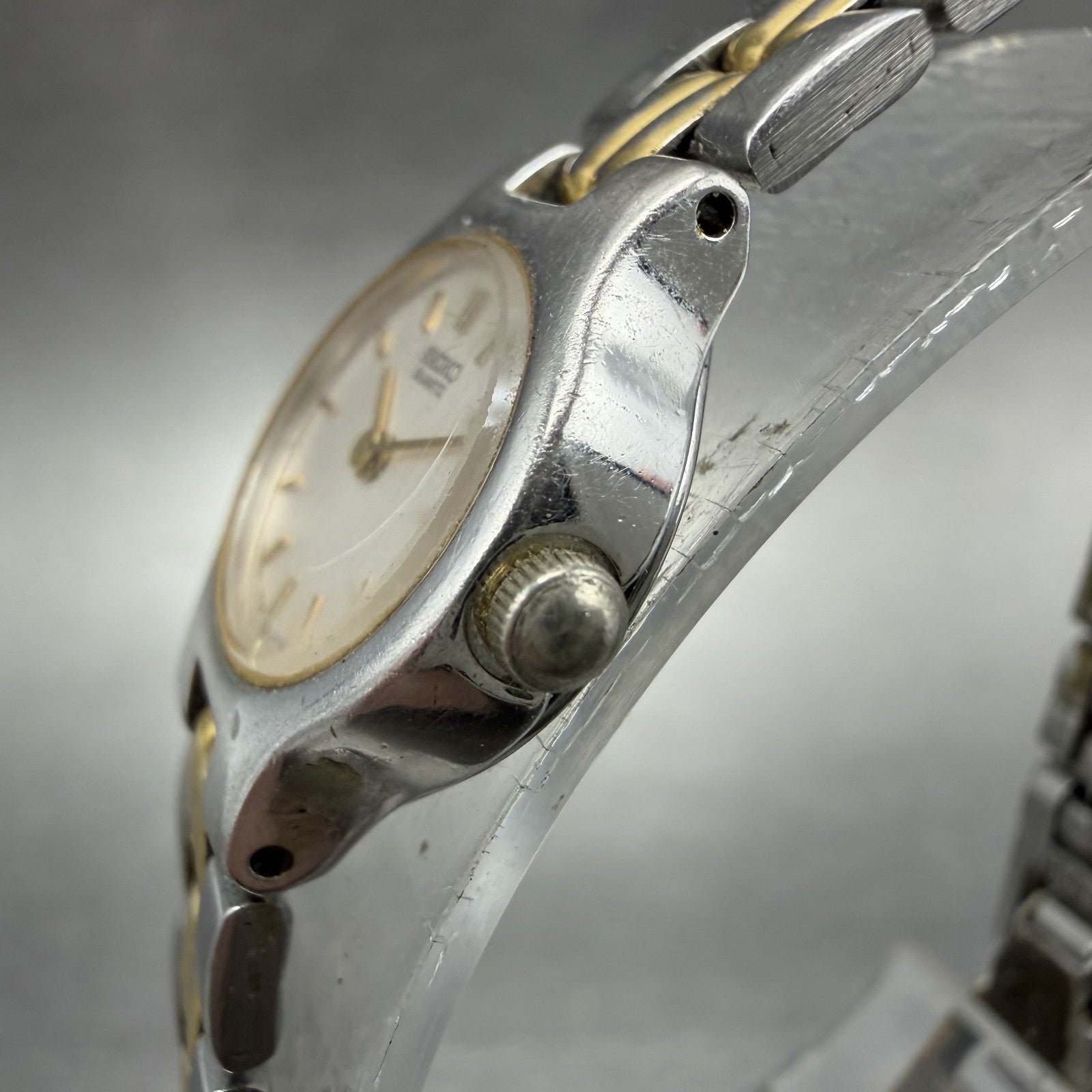 Seiko Watch Women 17mm Silver Dial Two Tone Oval 1F20-5B29 New Battery2