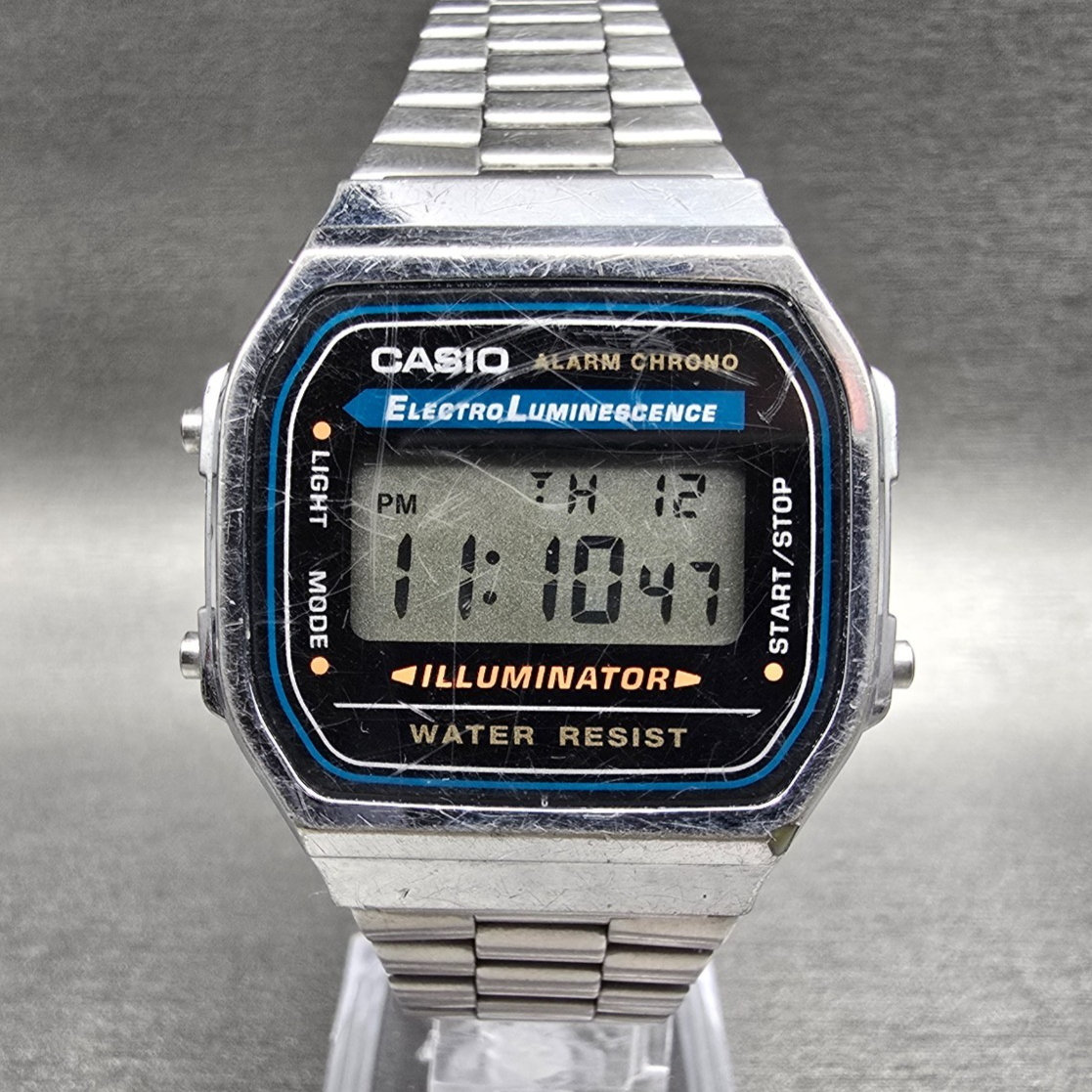 Casio A168 Digital Watch Men 36mm Black Dial Silver Tone Chrono Alarm New Batt0
