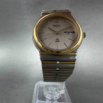 Seiko SQ Watch Men 33mm Silver dial Two Tone Round Daydate 8123-6299 New Battery5