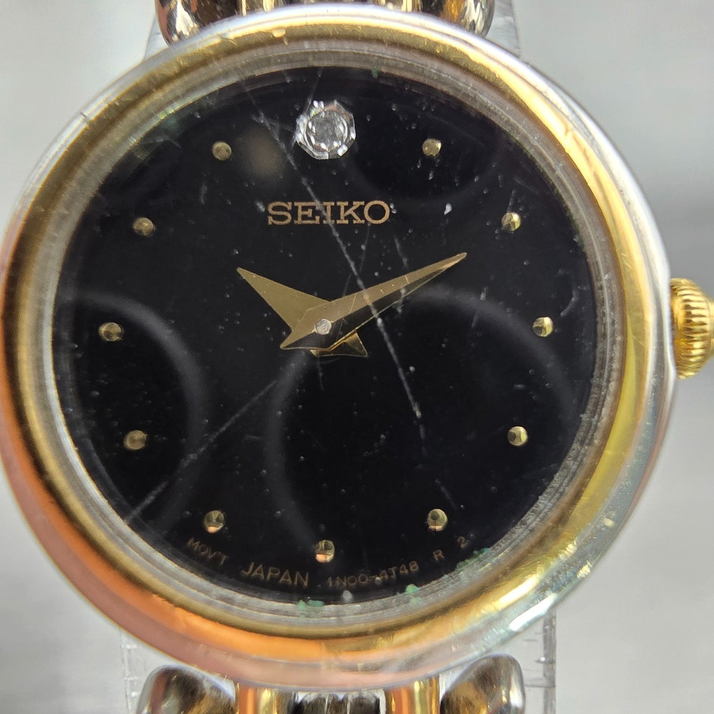 Seiko Watch Women 20mm Black Dial Two Tone Round 1N00-1D99 New Battery Vintage1