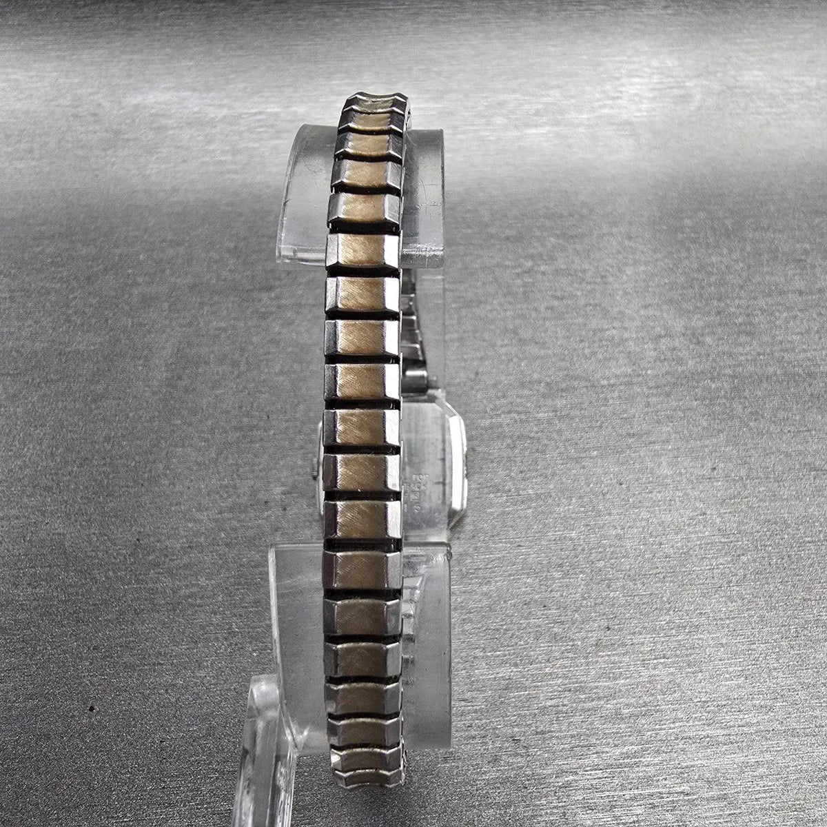 Seiko Watch Women 21mm Silver Dial Silver Tone Rectangle 2320-5119 New Battery6