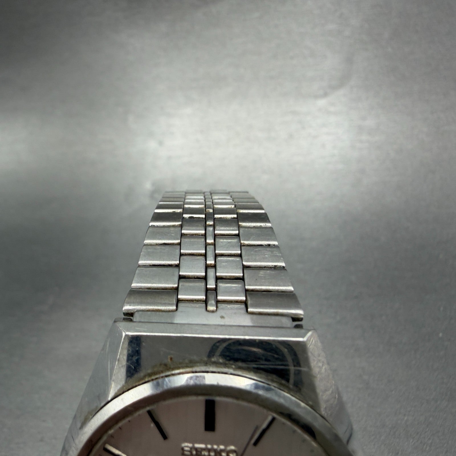 Seiko Type II Watch Men 35mm Silver Dial Silver Tone Daydate 7123-8100 New Batt34