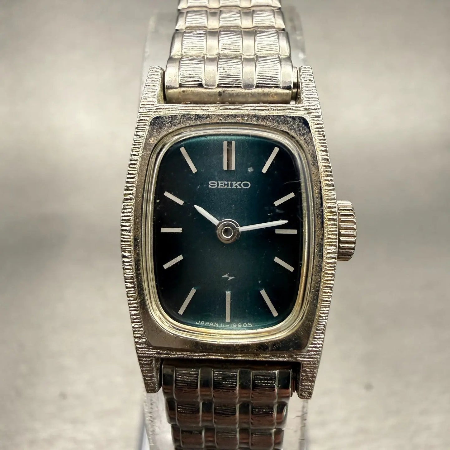 Seiko Watch Women 15mm Blue Dial Silver Tone Rectangle 11-3669 Vintage Works0