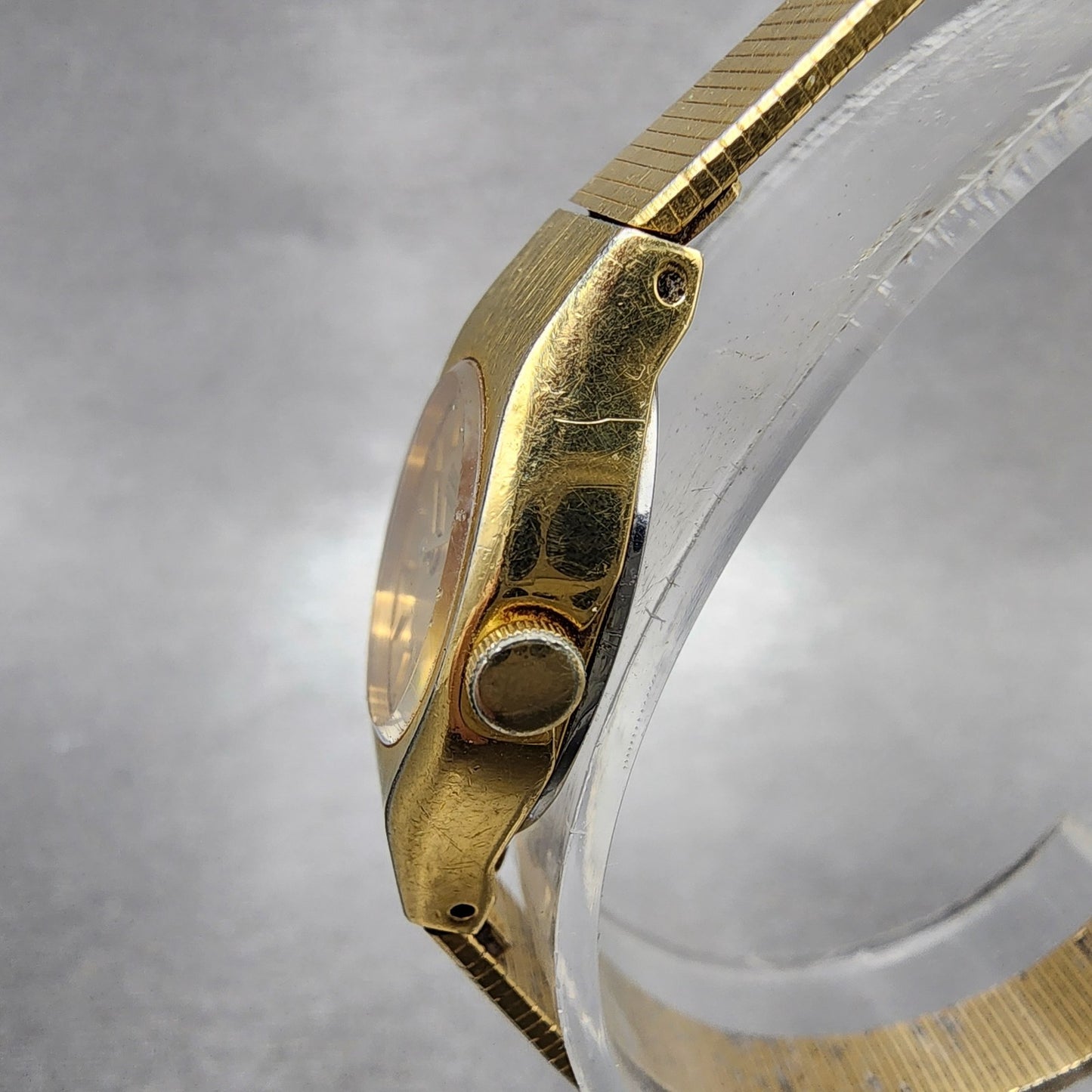Seiko Watch Women 17mm Champagne Dial Gold Tone Round 73200209 New Battery2