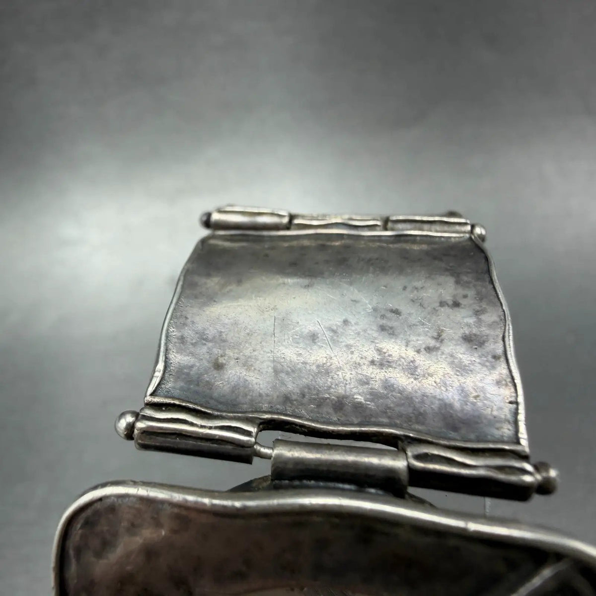 48294728