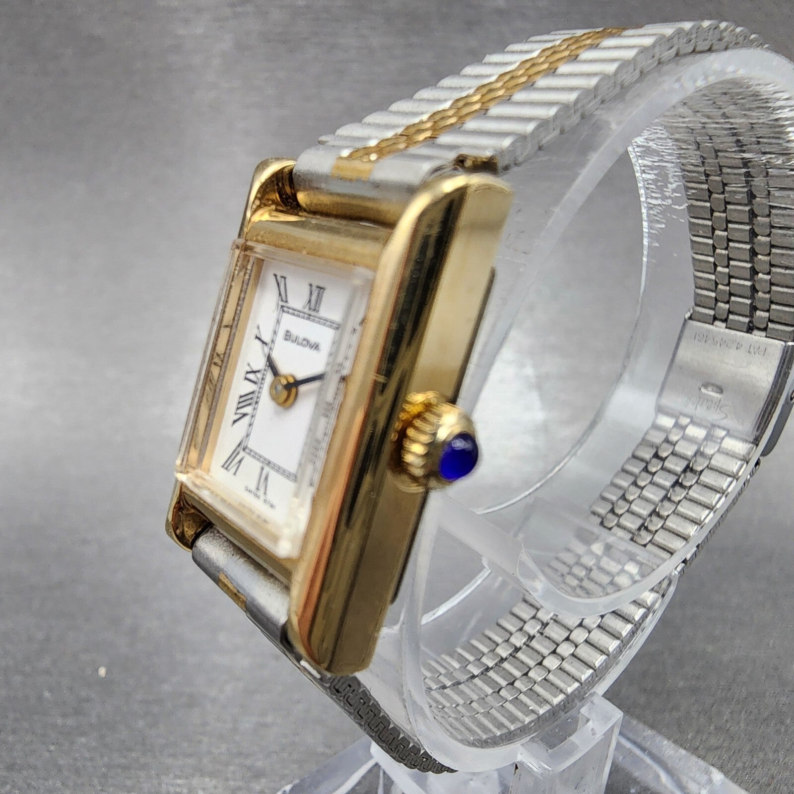 VTG Bulova Tank Watch Women 16mm White Dial Gold Tone Manual Wind Runs2