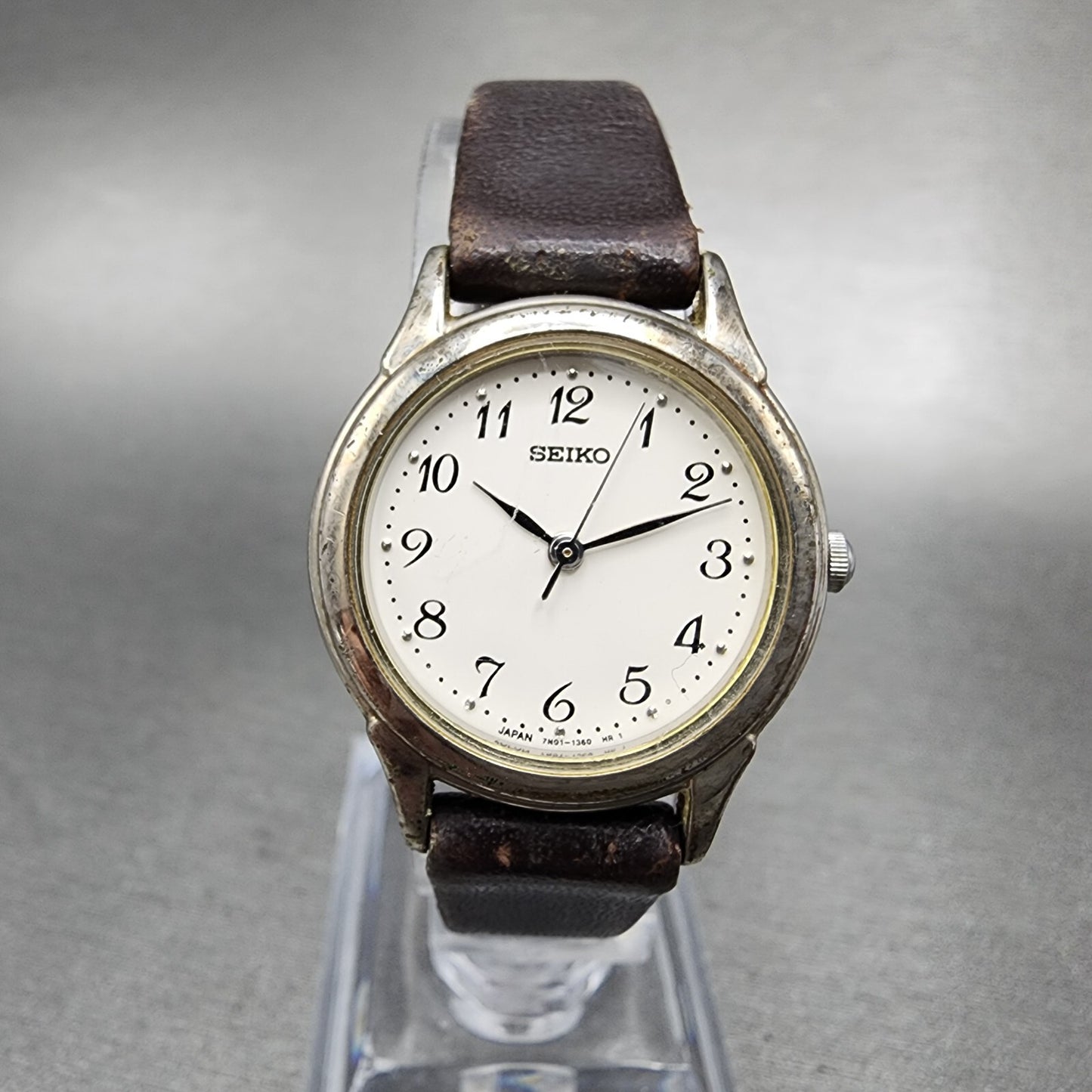Seiko Watch Women 24mm White Dial Silver Tone Round 7N016880 New Battery0