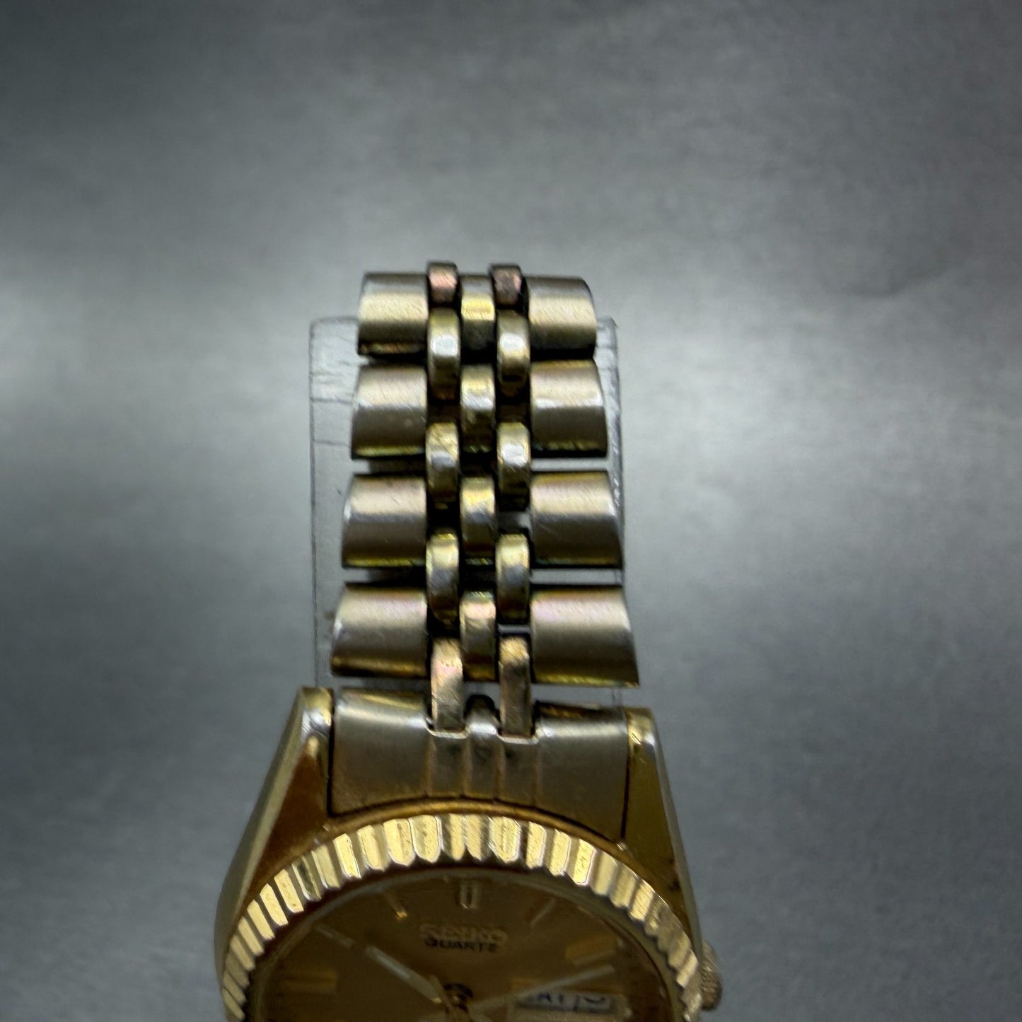 Seiko Watch Women 24mm Champagne Dial Gold Tone Daydate Round 7N83-0049 New Bat94