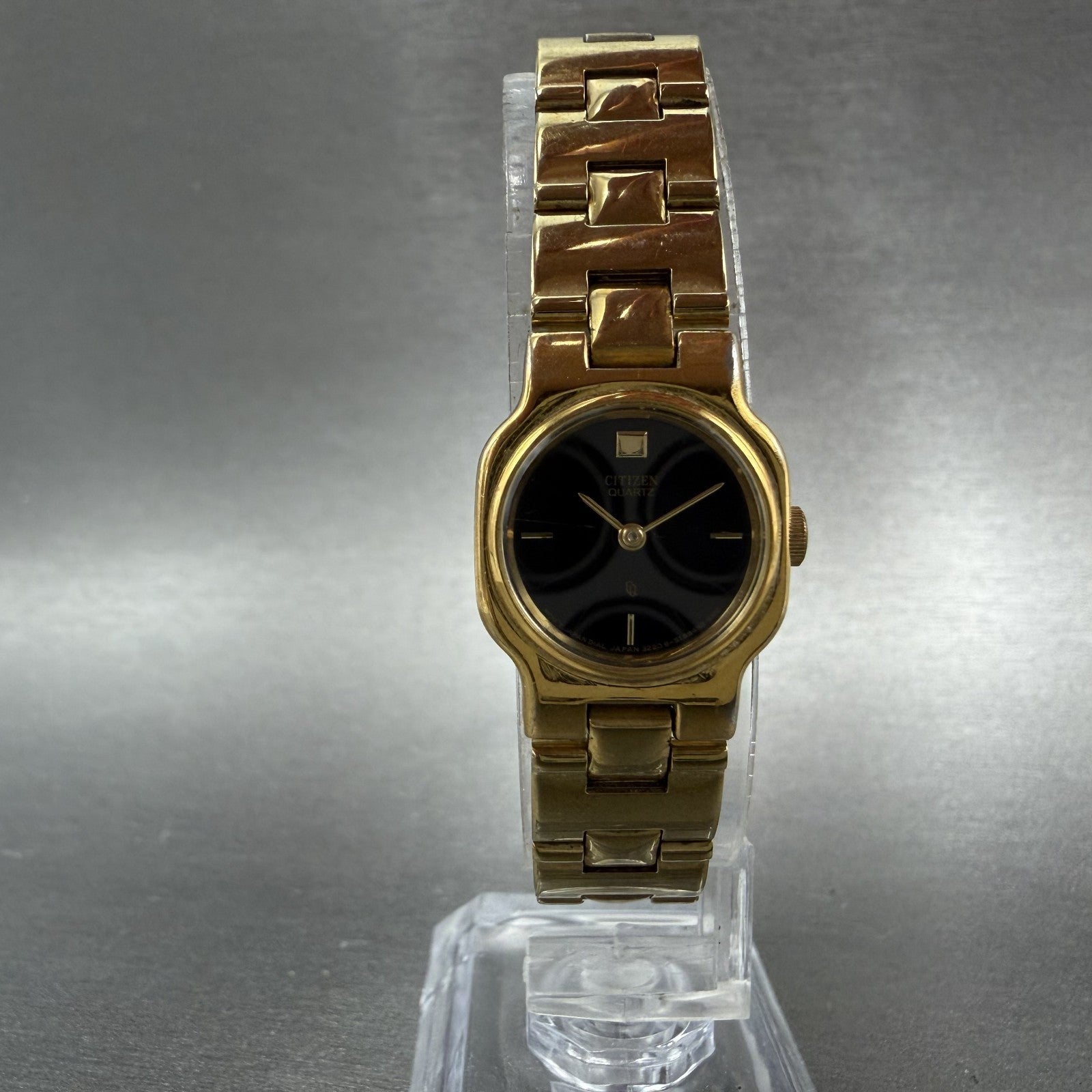 Citizen CQ Watch Women 18mm Black Dial Gold Tone Round 3220 New Battery VTG5