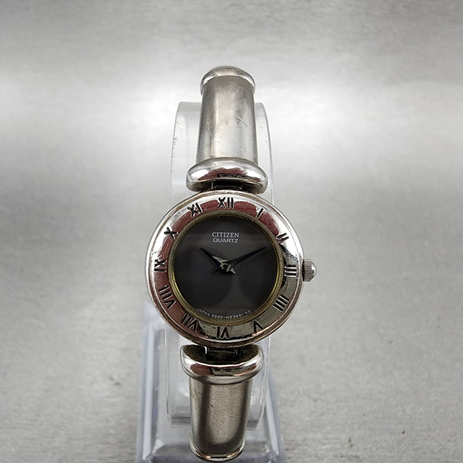 Citizen Watch Women 21mm Gray Dial Silver Tone Round Bangle 5920H14258 New batt0