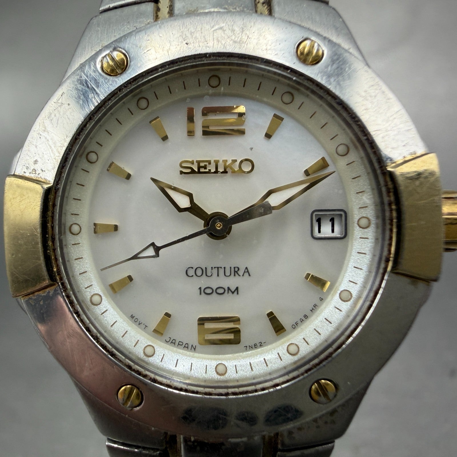 Seiko Coutura Watch Women 26mm MOP Dial Two Tone Date 7N82-0CA0 New Battery1