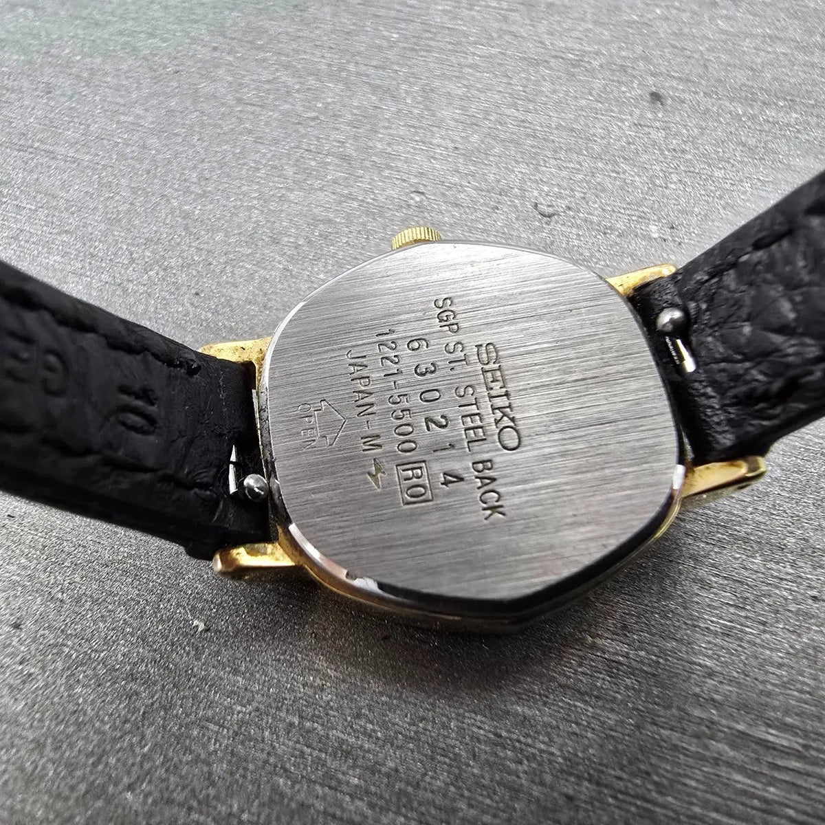 Seiko Watch Women 21mm Black Dial Gold Tone Hexagon 1221-5500 New Battery JP9