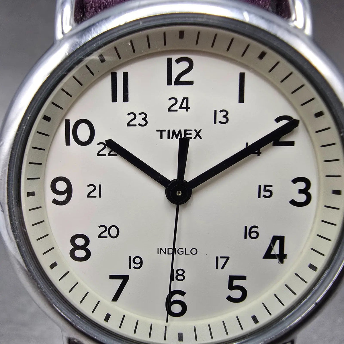 Timex Weekender Watch Men 38mm White Dial Silver Round New Battery T2N652 Purple1