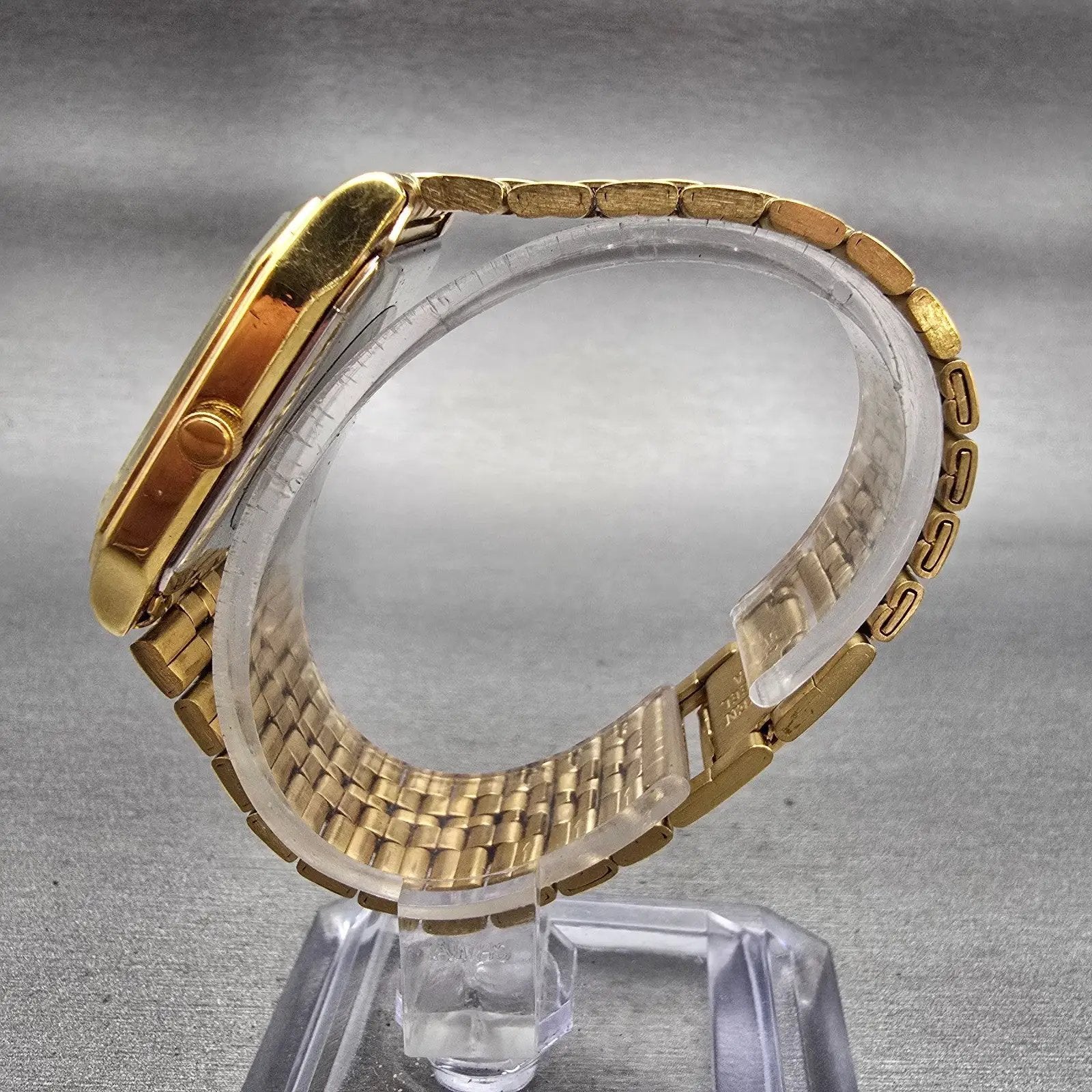 Citizen Watch Men 27mm Champagne Dial Gold Tone Daydate 1000-S63863 New Battery6