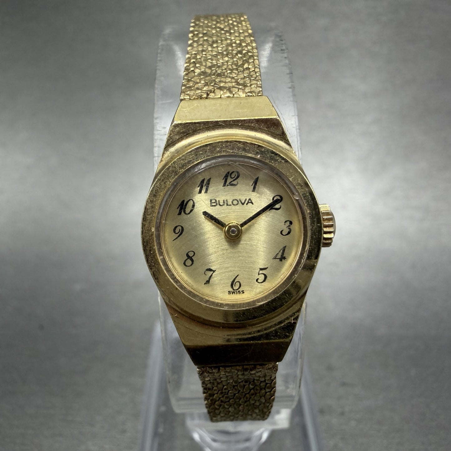 Bulova Watch Women 16mm Champagne Dial Gold Tone Manual Round Vintage Runs0