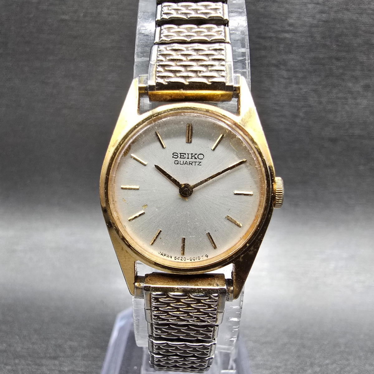 Seiko Watch Women 19mm White Dial Gold Tone Round 5420-0099 New Battery Vintage0
