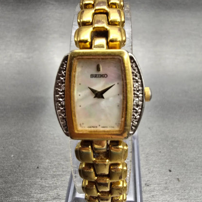 Seiko Watch Women 18mm MOP Dial Gold Tone Gemmed 4N00-8609 New Battery Vintage0