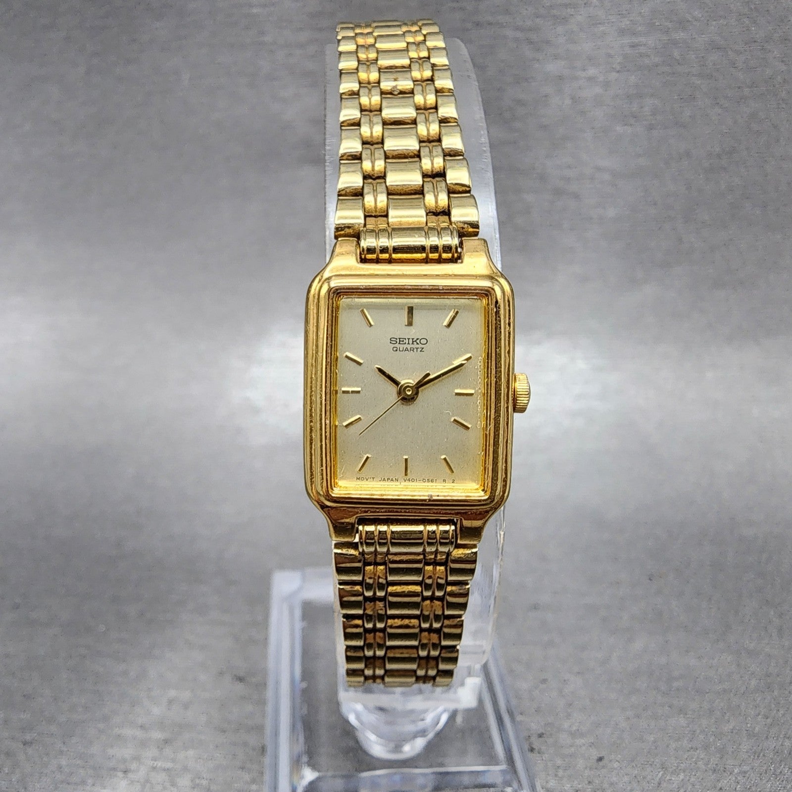 Seiko Tank Watch Women 18mm Champagne Dial Gold Tone Rectangle V4015129 New Bat0