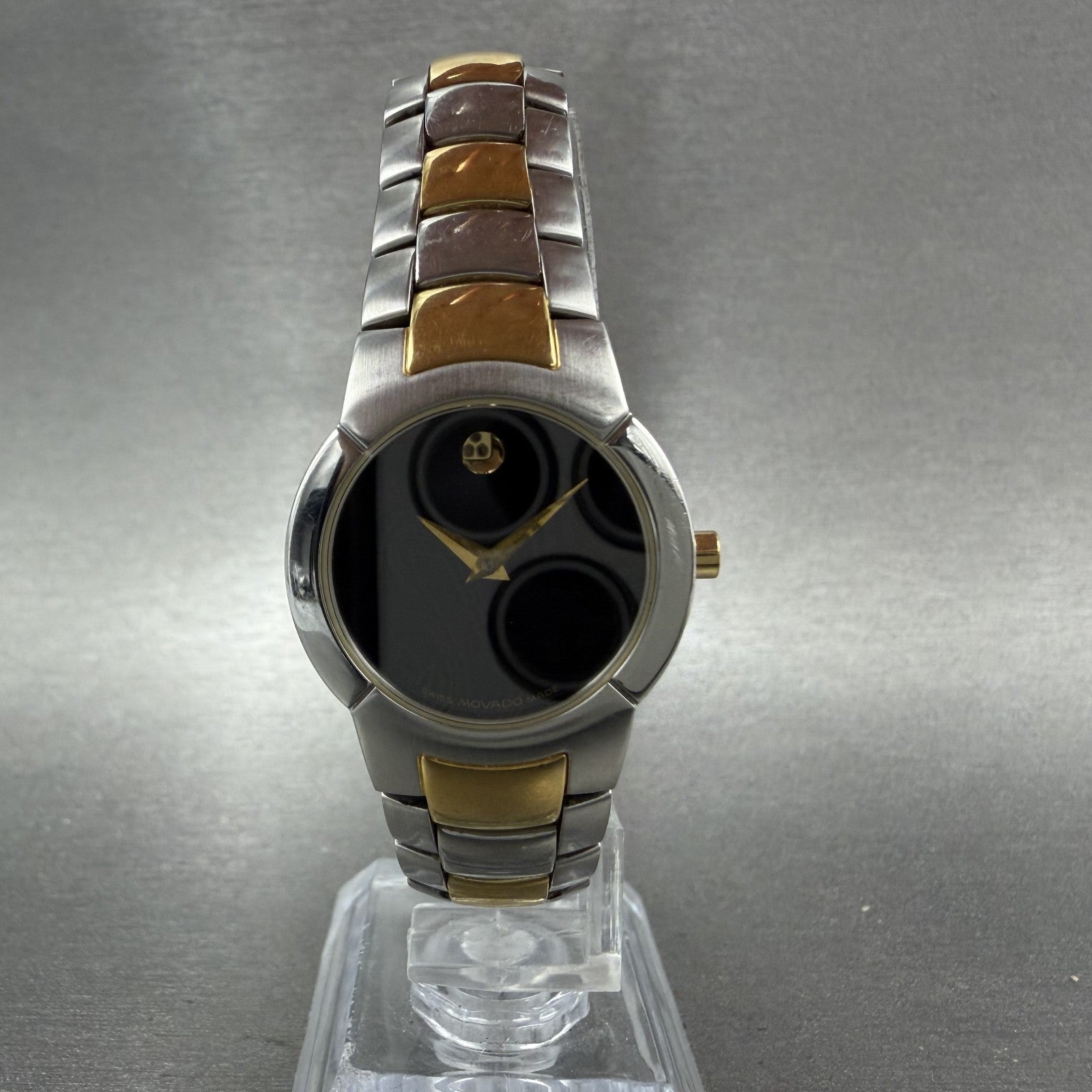 Movado Museum Watch Women 25mm Black Dial Two Tone Round 81 A1 1842 New Battery5