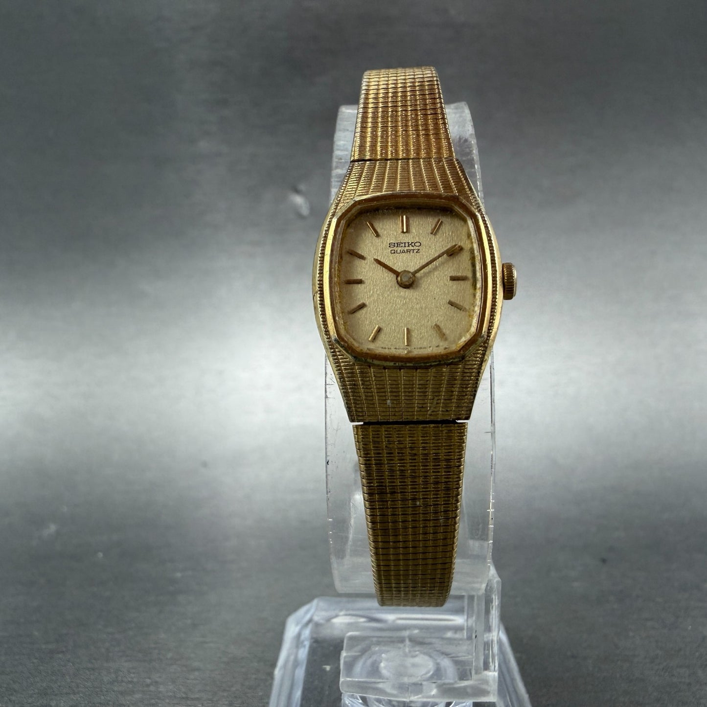 Seiko Watch Women 16mm Champagne Dial Gold Tone Rectangle 2c20-5569 New Battery5