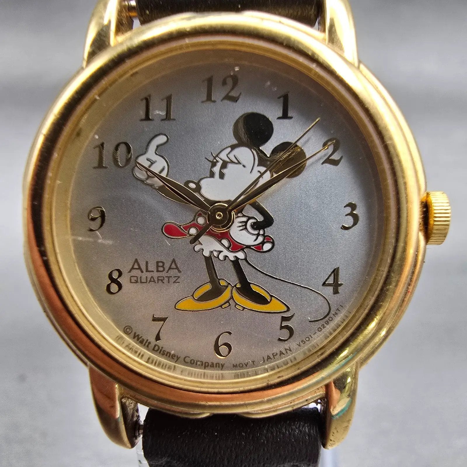 Seiko Alba Minnie Mouse Watch Women 26mm Silver Dial Gold Tone V501-0170 New Bat1