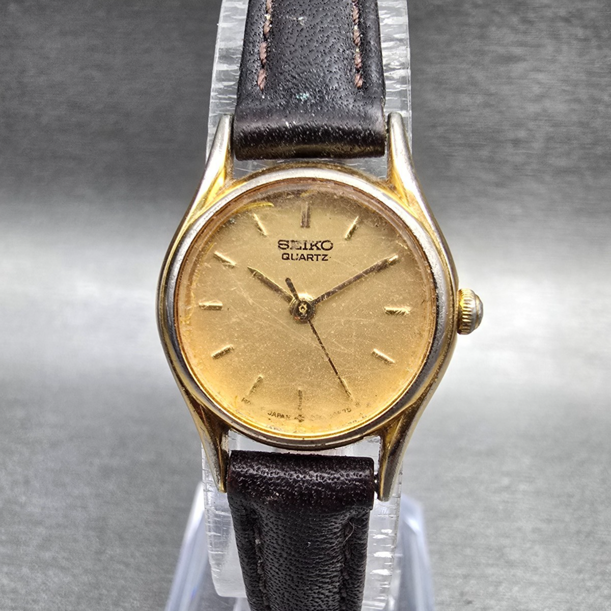 Seiko Watch Women 20mm Gold Dial Gold Tone Round 2Y01-0A19 New Battery Vintage 70