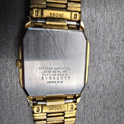 Citizen CQ Watch Men 28mm Silver Dial Gold Tone Rectangle 4031-491963 New Batt10