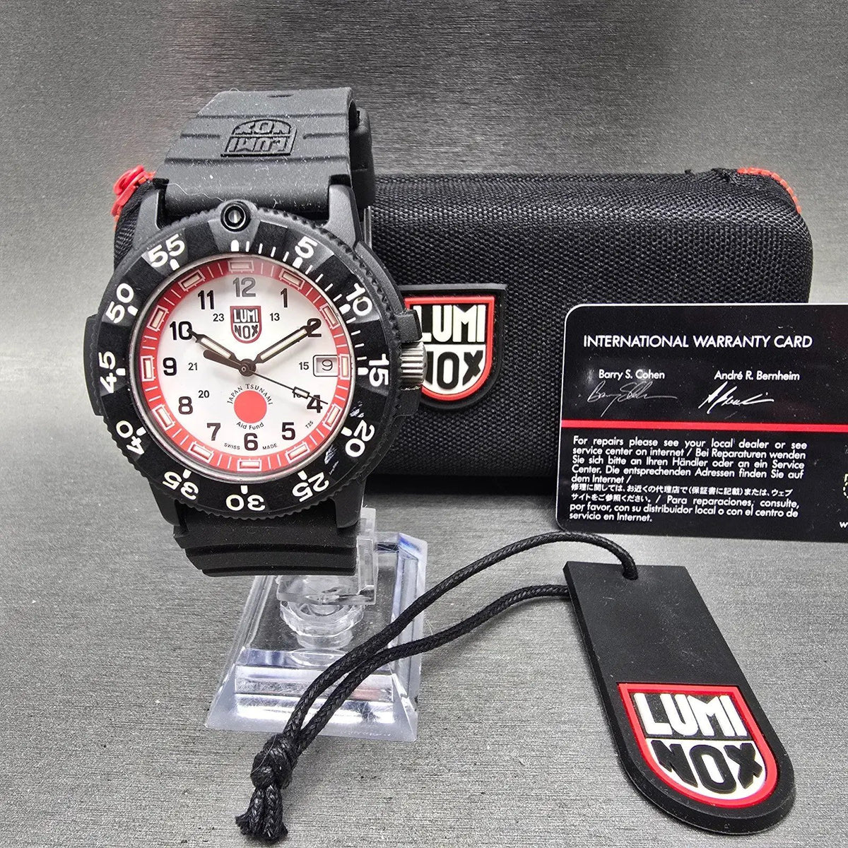 Luminox Navy Seal Watch Men 43mm White Dial Black Date Japan Tsunami Aid New Bat0