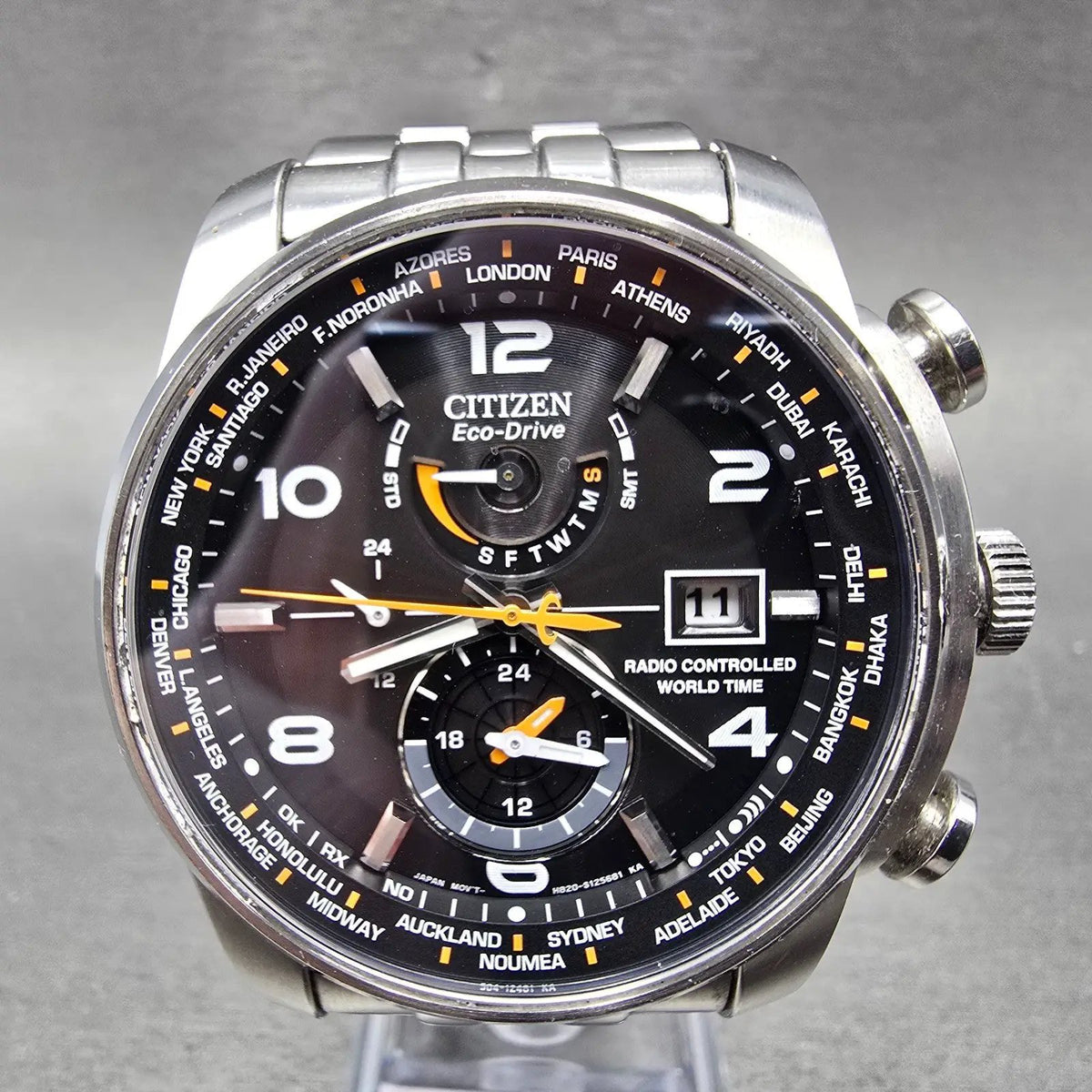 Citizen Eco-Drive World Time Watch Men 46mm Black Dial Steel Daydate Works0