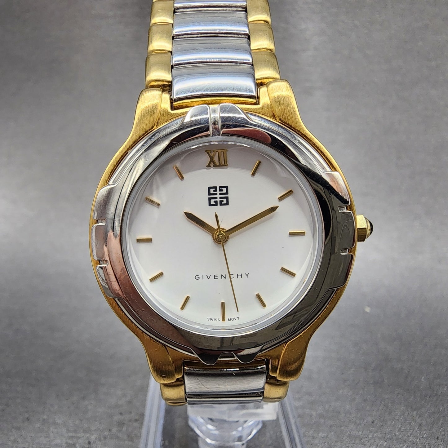 Givenchy Watch Women 34mm White Dial Two Tone Date Round New Battery0