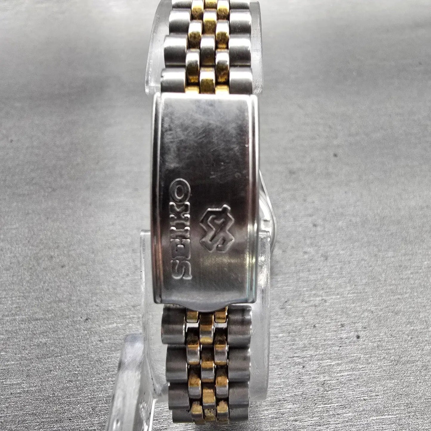 Seiko SQ Watch Women 24mm Silver Dial Two Tone Daydate Round 3Y03-0169 New Batt7