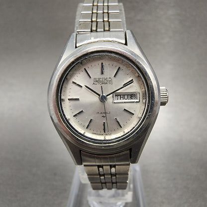 Seiko Automatic Watch Women 25mm Silver Dial Silver Tone Daydate 22050750 Runs0