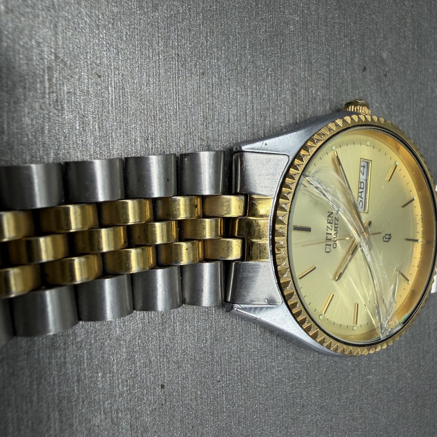 Citizen CQ President Watch Men 35mm Champagne Dial Two Tone Daydate PARTS5