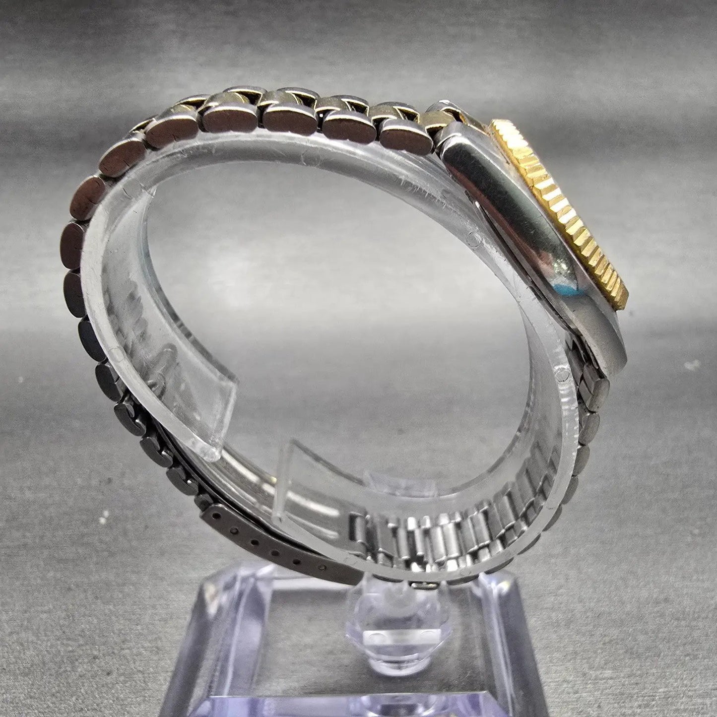 Seiko SQ Watch Women 24mm Silver Dial Two Tone Daydate Round 3E23-0A69 New Batt8