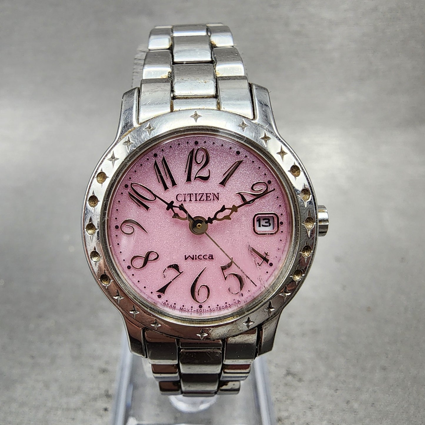 Citizen EcoDrive Wicca Watch Women 25mm Pink Dial Silver Tone Date Round Runs0