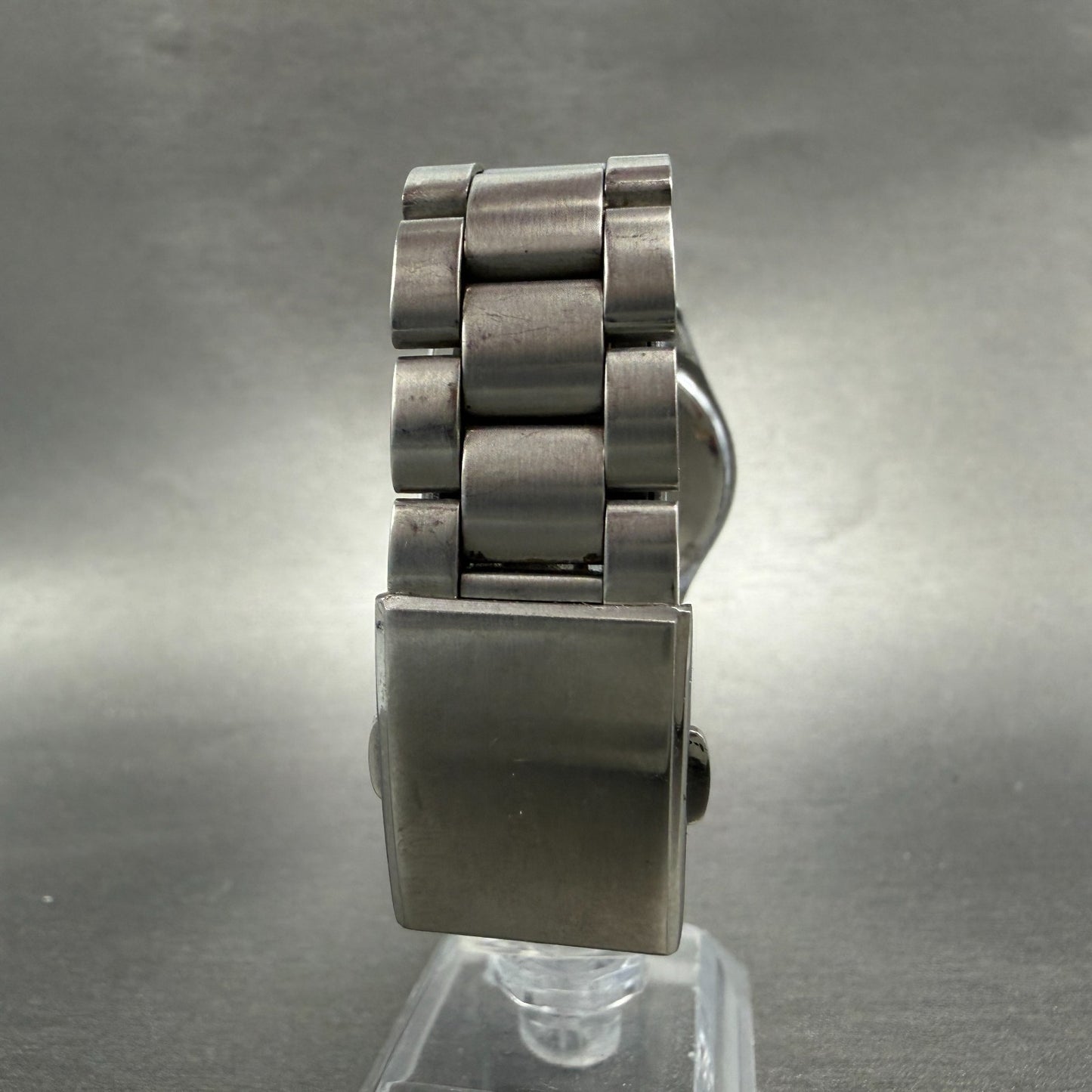 Seiko Alba Watch Men 35mm Silver Dial Silver Tone Daydate V733-7A70 New Battery17