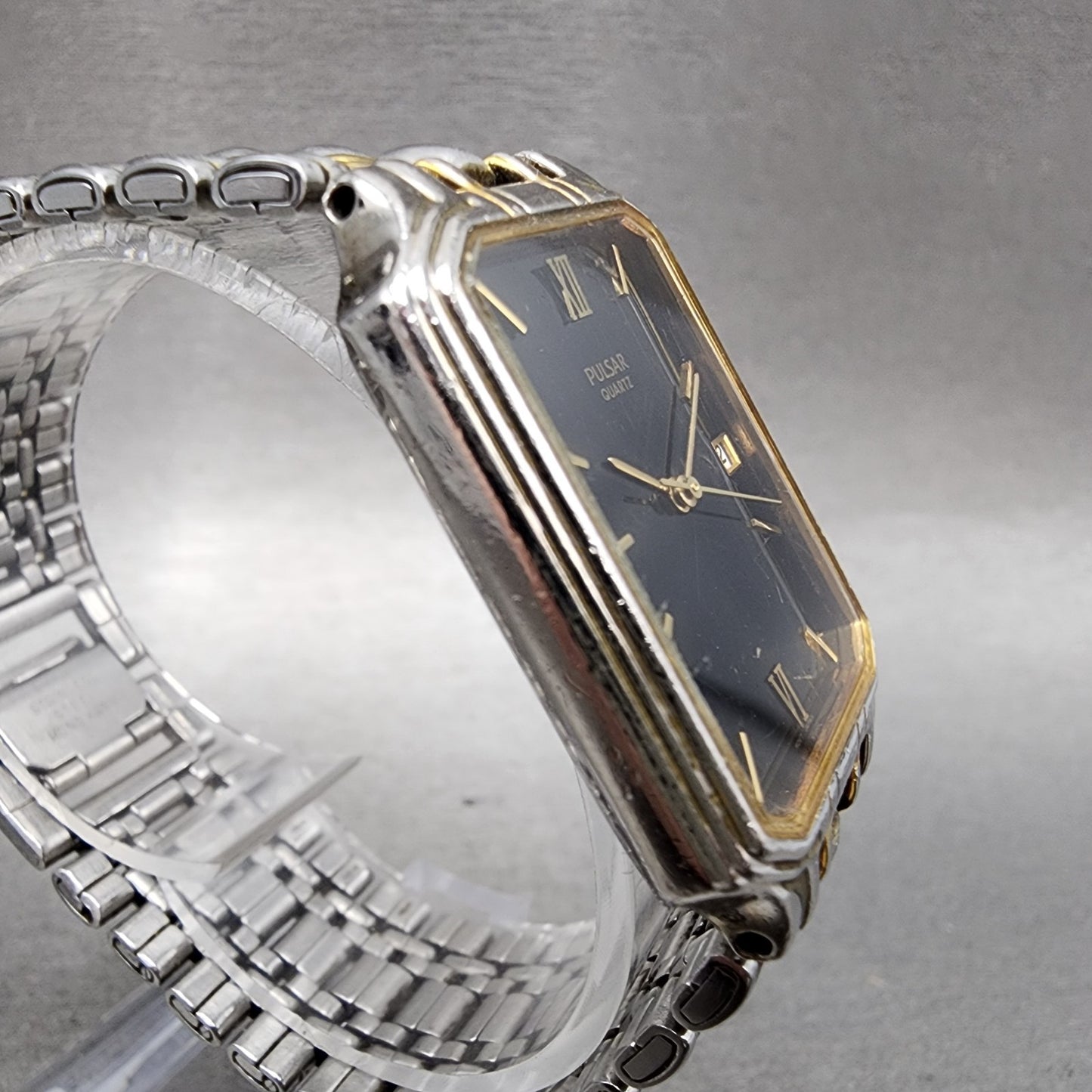 Pulsar Tank Watch Men 26mm Black Dial Two Tone Date Rectangle READ!! New Battery3