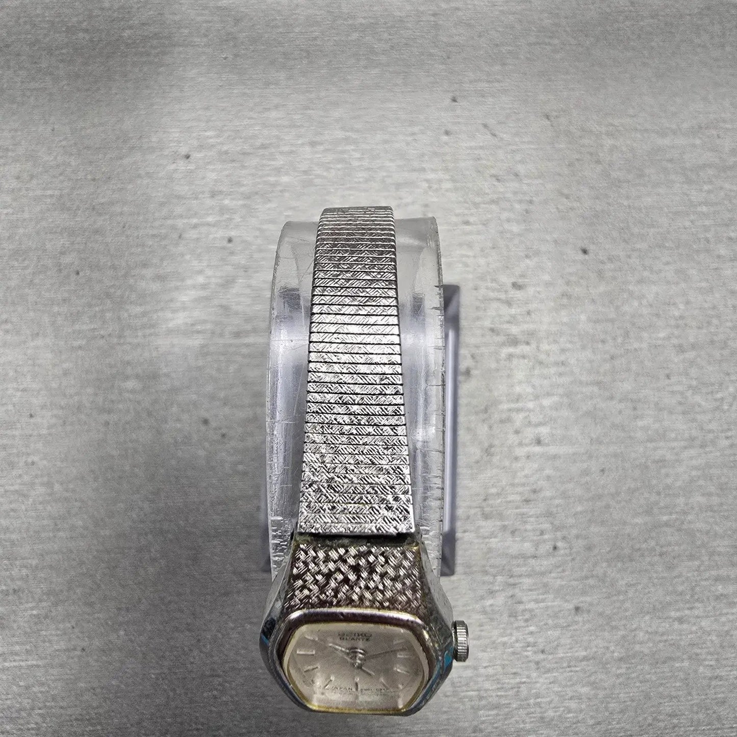 Seiko Watch Women 16mm Silver Dial Silver Tone Oval 4N01-5021 New Battery VTG4