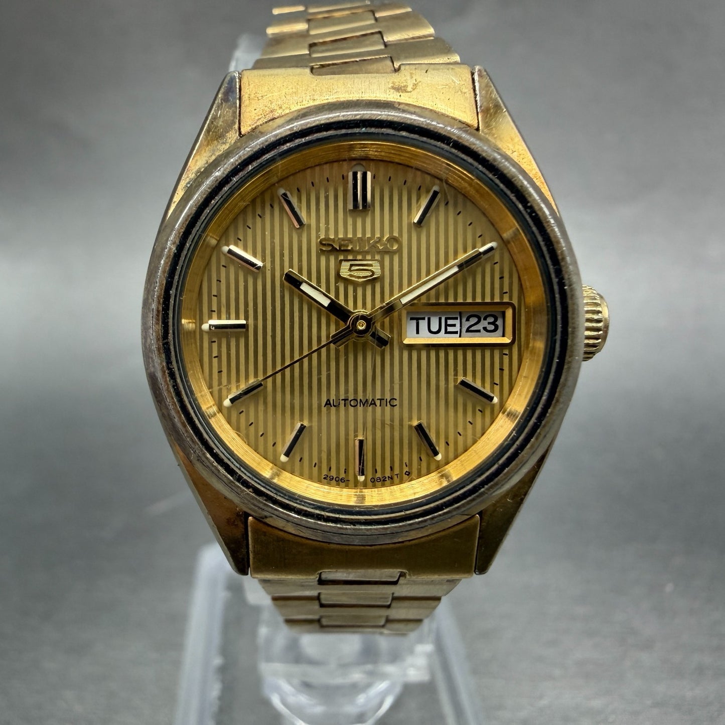 Seiko 5 Automatic Watch Women 24mm Champagne Dial Gold Tone Daydate 2906 Runs0