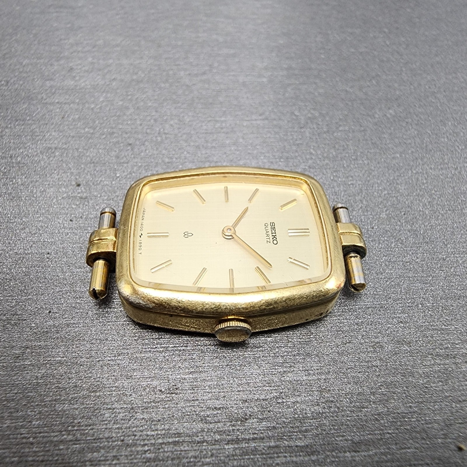 Seiko Tank Watch Women 20mm Champagne Dial Gold Tone Rectangle 14006070 New Bat5