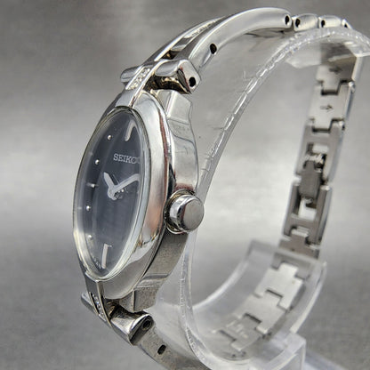 Seiko Watch Women 17mm Black Dial Silver Tone Diamond Accents 1N000KG0 New Batt2